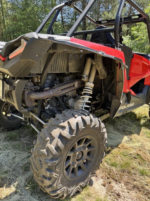 Polaris RZR 1000 XP Turbo  Can am  Maverick