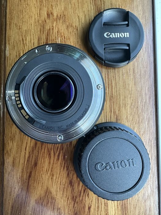 Objetiva Canon EF 50mm 1:1.8 STM
