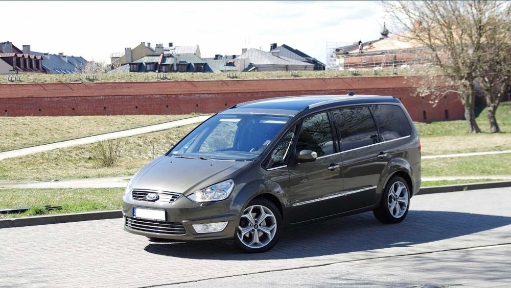 Ford Galaxy stan bardzo dobrym