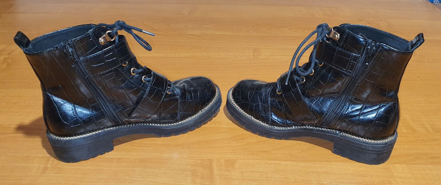 Trapery glany za kostkę ASOS Wide Fit Aubrey, stan BDB, roz. 37/ 23 cm