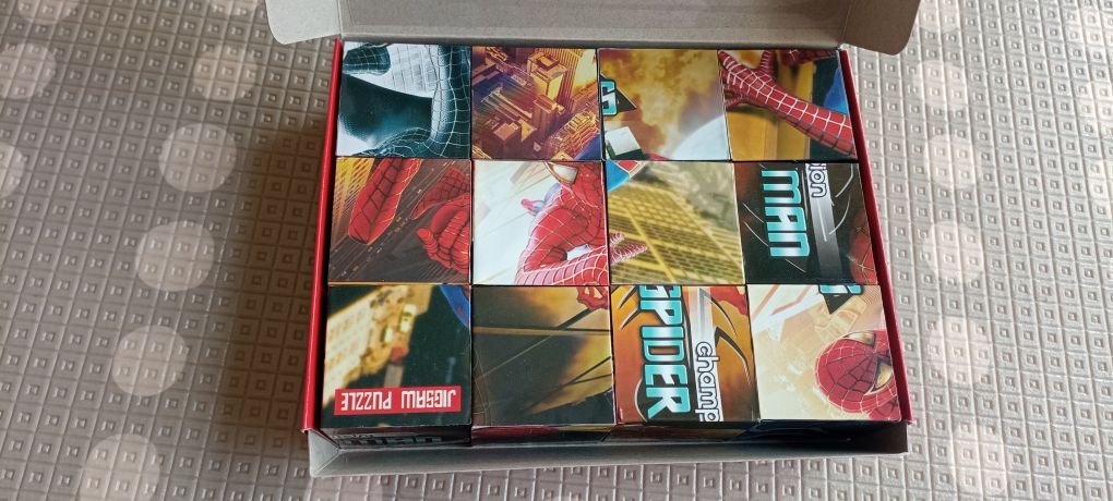 Spiderman klocki kostki cubic puzzle