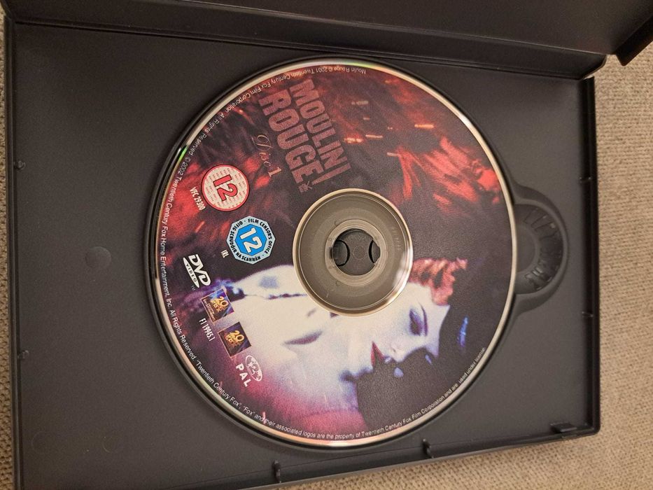 DVD duplo filme "Moulin Rouge"