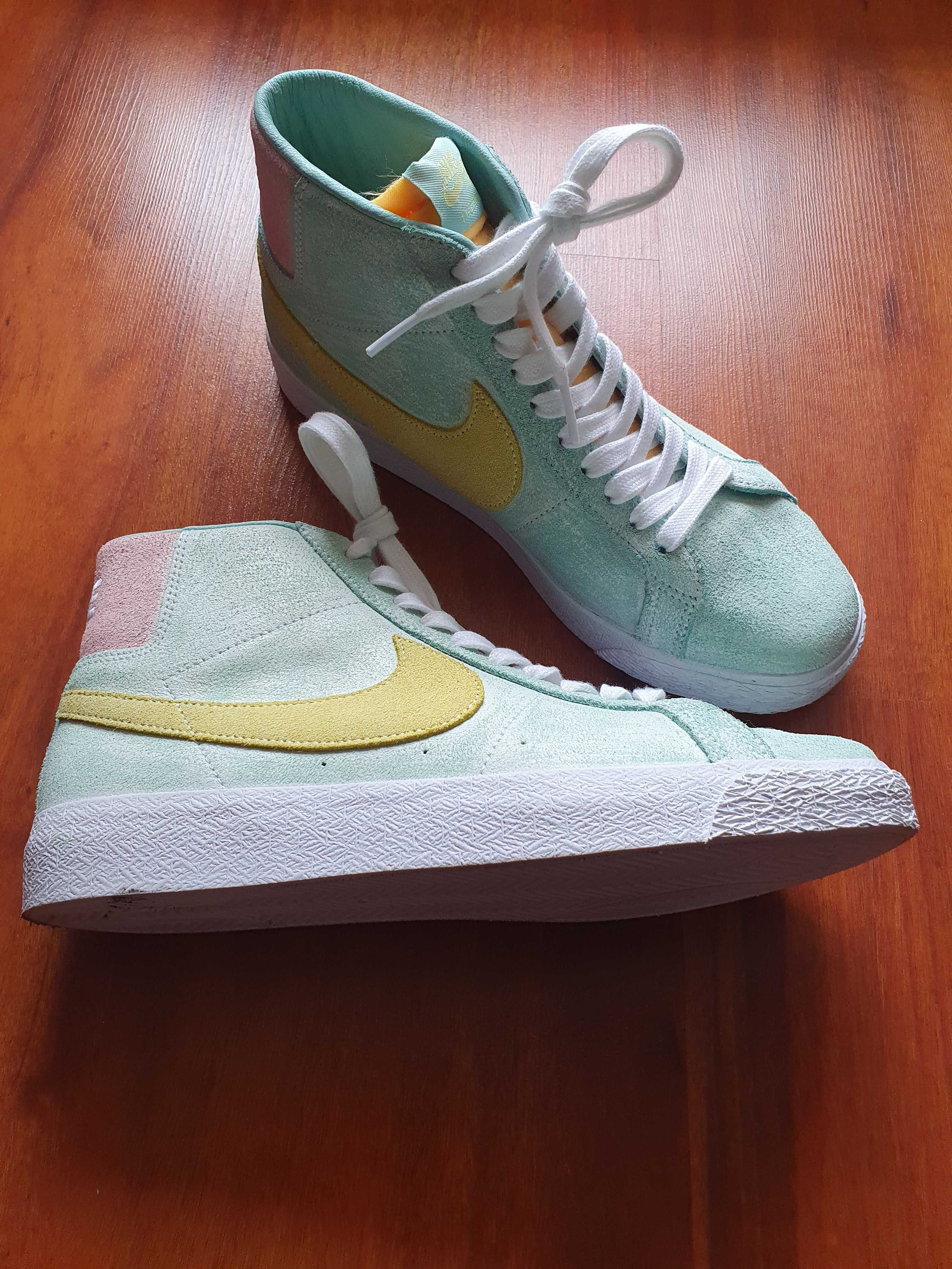 Buty sportowe Nike SB ZOOM BLAZER MID PRM r. 41