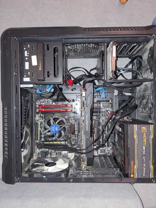 i5-4460, GTX 1070, 16 GB RAM, 250GB SSD, 1T HDD, Zalman, Win 11 Pro