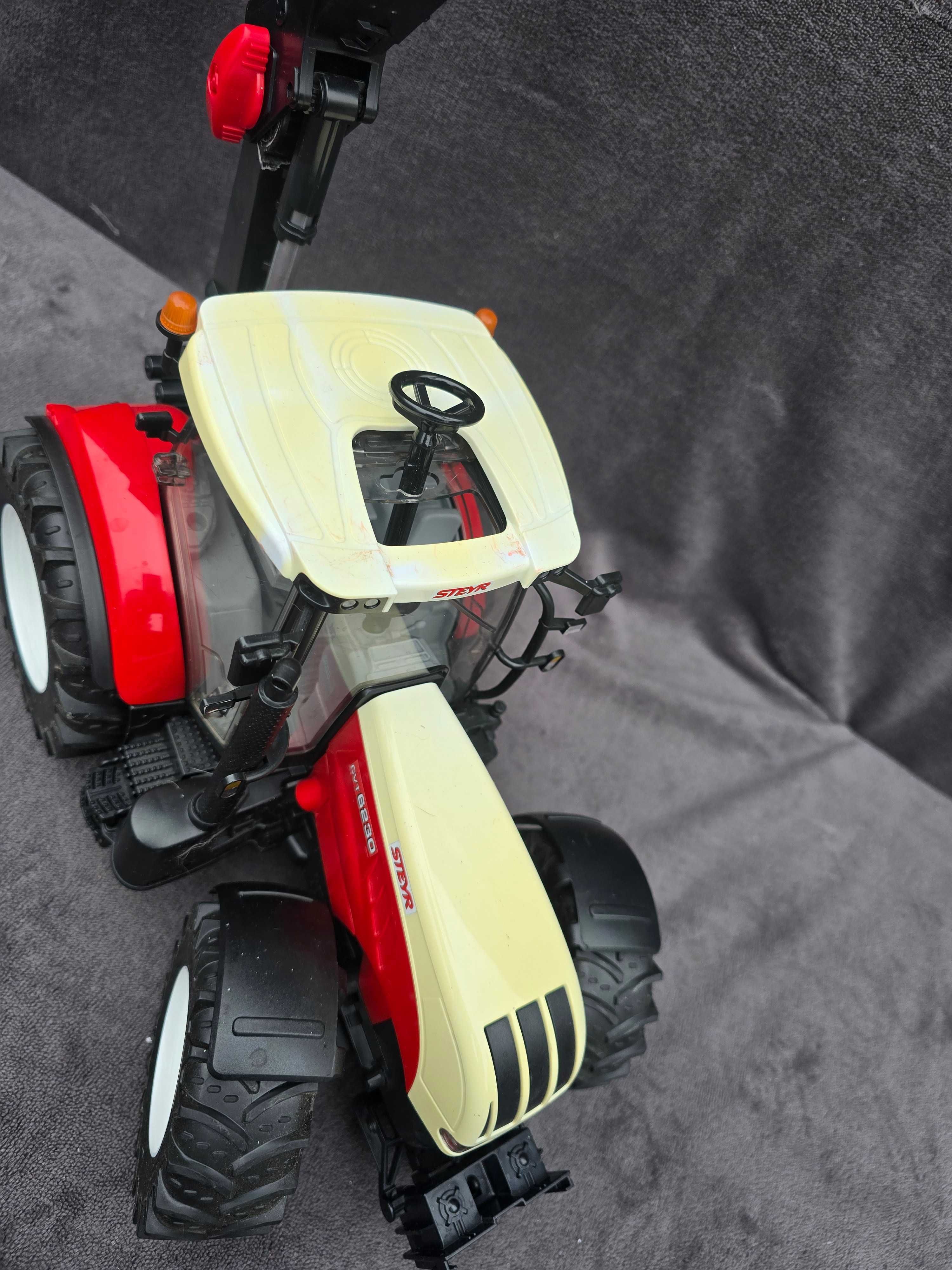 Bruder 03181 traktor Steyr 6320 Leśny