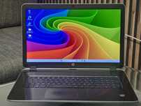 HP Pavilion 17-F 17'3' 12GB RAM Dysk SSD Bateria 97% Windows 11 Office