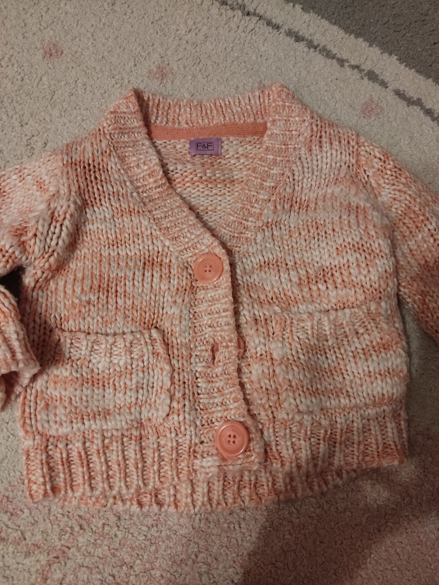Ciepły sweter 86cm.