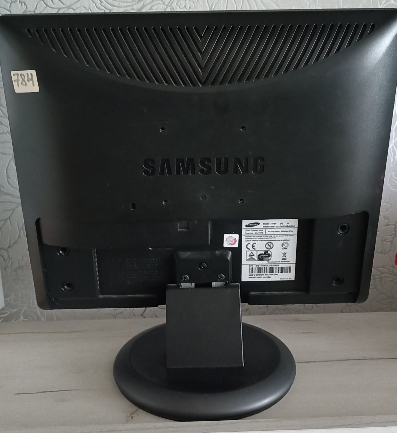 Монитор Samsung SyncMaster 731BF Black