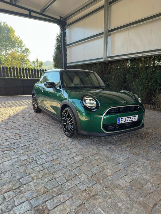 MINI 3 Portas Cooper C Favoured M