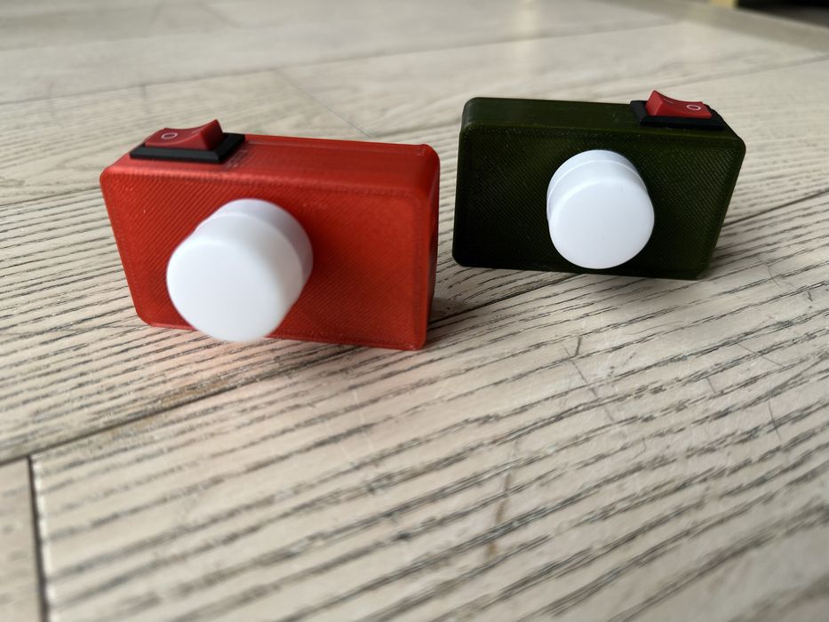 Ліхтар аварійний Київська свічка з Type-C, перемикачем та магнітами