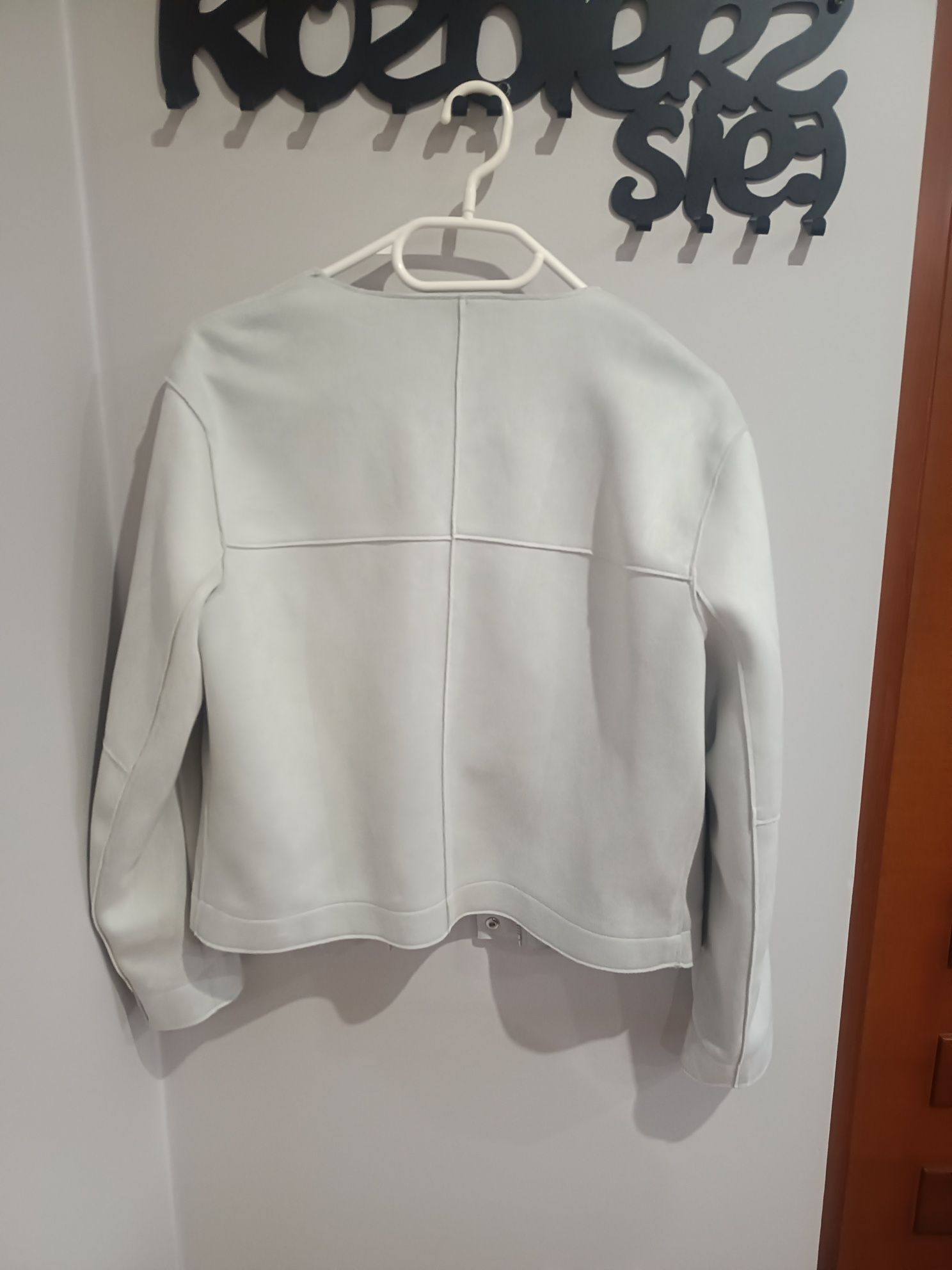 Kurtka Zara w rozmiarze S
