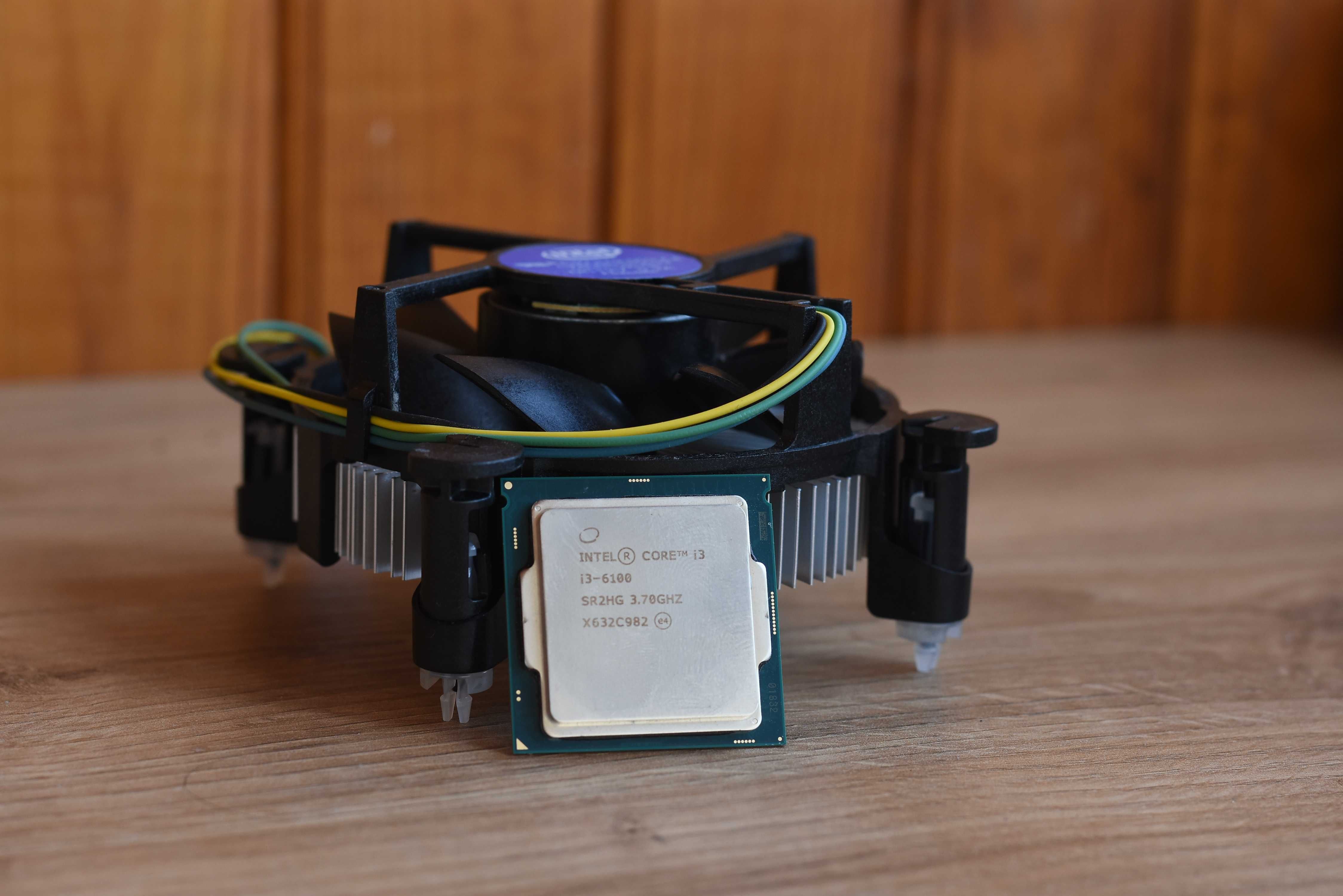 Процесор Intel i3 6100, 3.7 GHz s1151 - 2 ядра, 4 потоки - BOX (кулер)
