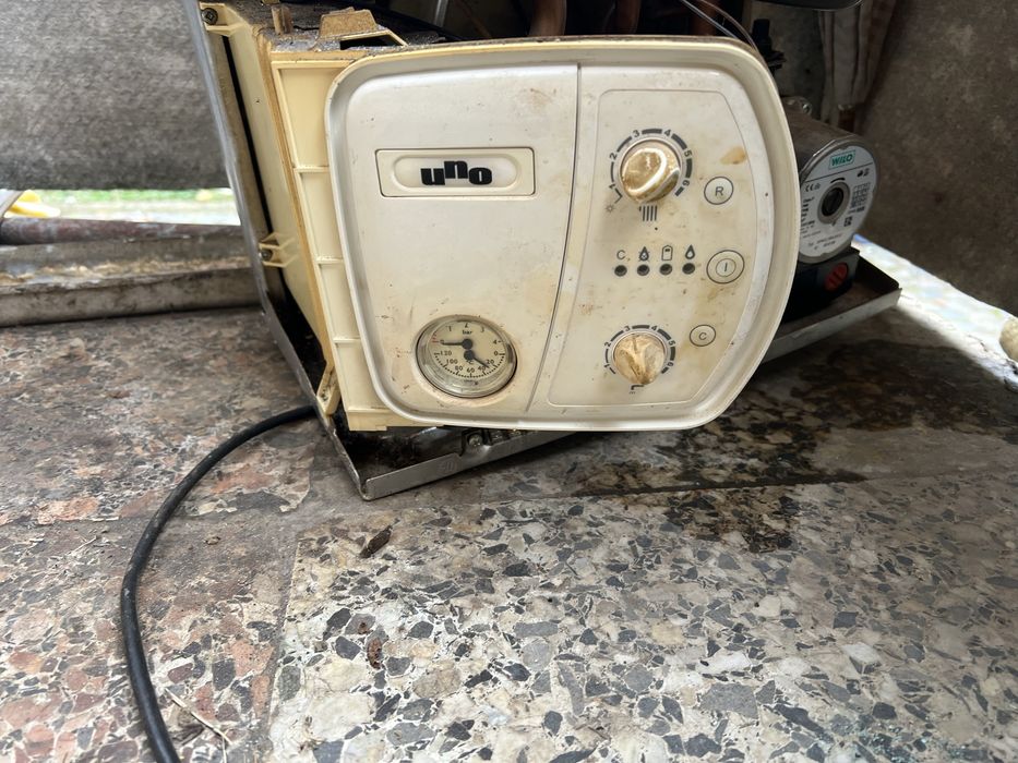 Продам газовий котел UNO