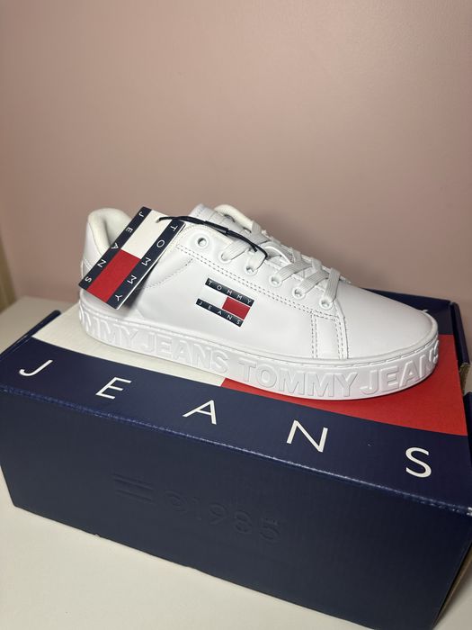 Tommy Jeans białe sneakersy skórzane oryginalne r. 36