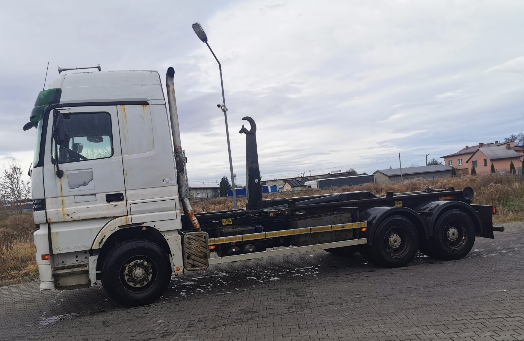 Mercedes actros 2646l hakowiec rama 6x4 EPS