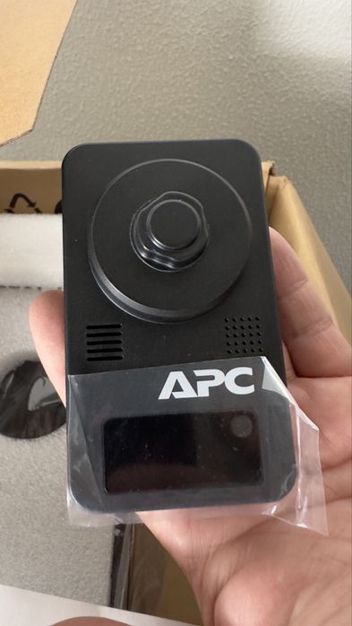 APC Netboz Room Monitor 755