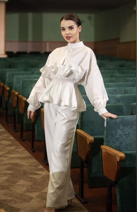 Яскравий купальник