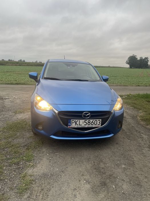 Mazda 2 skysctiv 2015rok