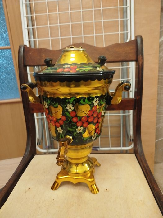 Продам  новий електросамовар.