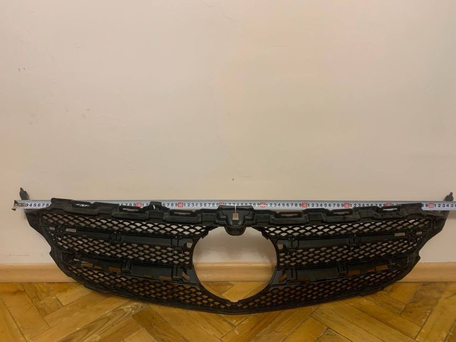 Захист  Ущільнювач Крила Мерседес