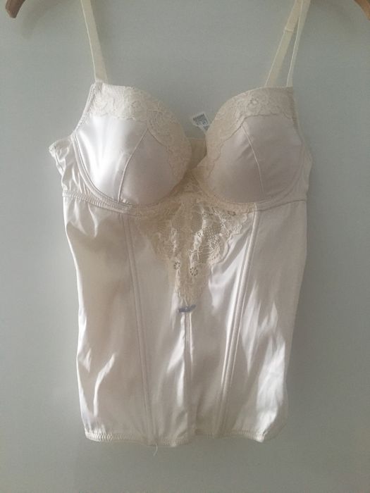 Білизна WOMEN”SECRET, нова, 80B