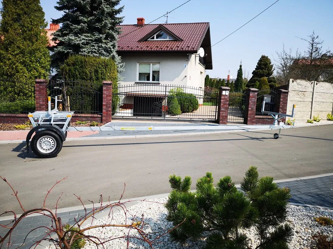SAN-CAR Dłużyca  SAN-CAR Przewóz długich elementów Kłonica Dłużyca Stal Drut Rury