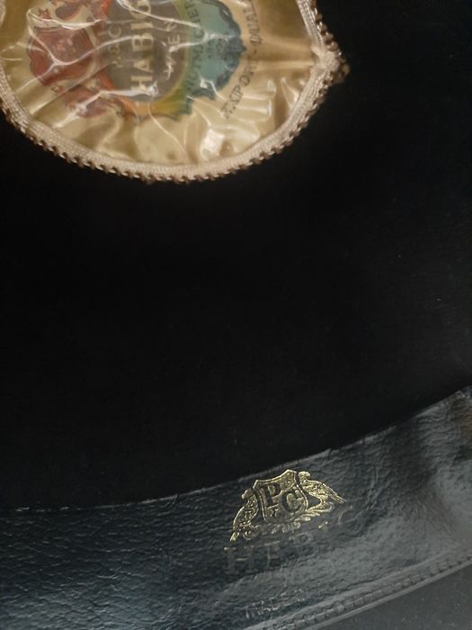 Kapelusz uniwersalny  HABIT