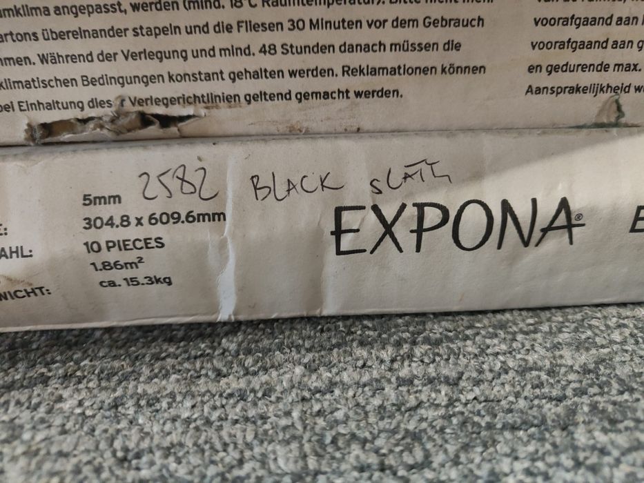 Wykladzina expona simplay 2582 black slate