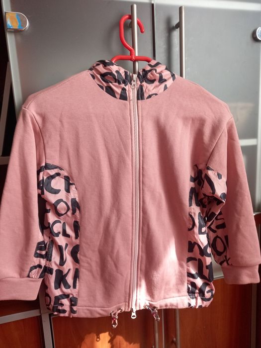 Спортивний костюм для дівчинки