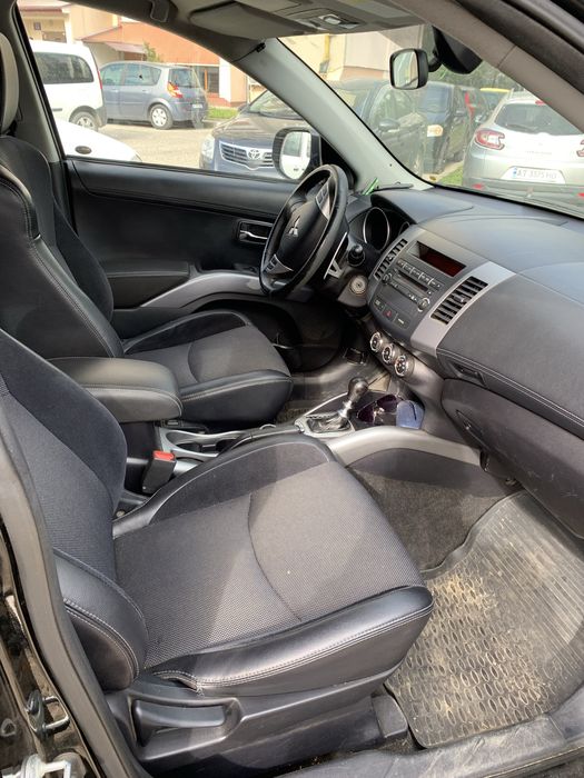Mitsubishi Outlander XL 2.2 Diesel, AT AWD