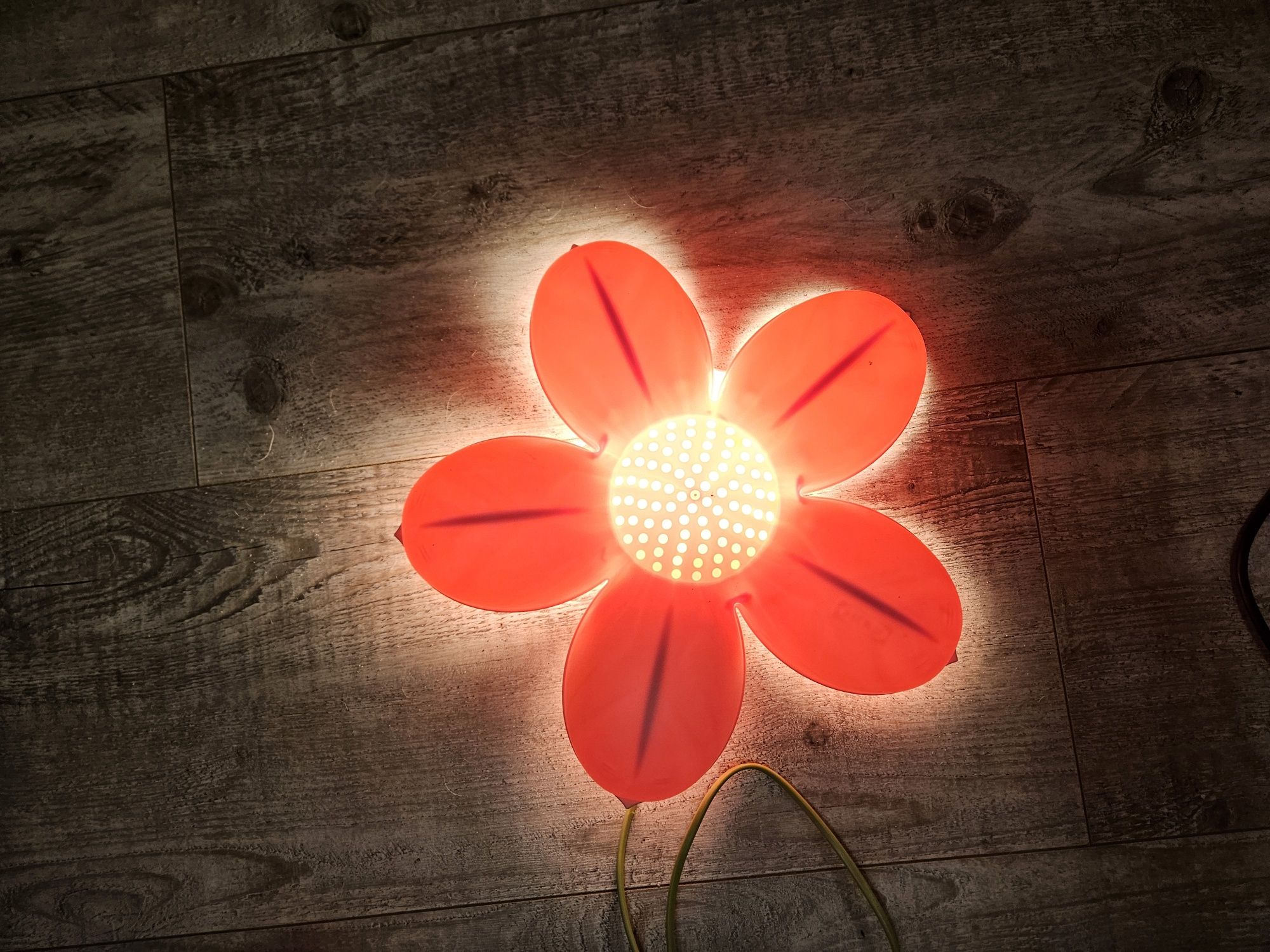 Lampa żyrandol ikea kwiat Smila Blomma