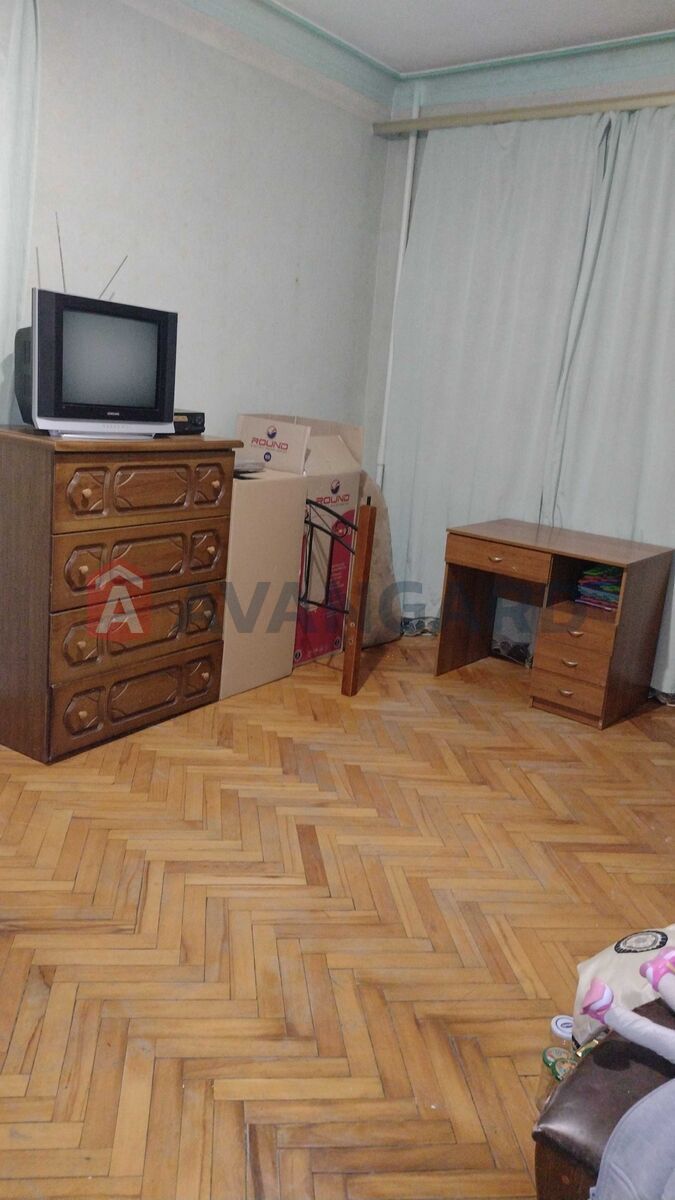 Продаж 2к квартири, Білоруська 32, м. Лук'янівська