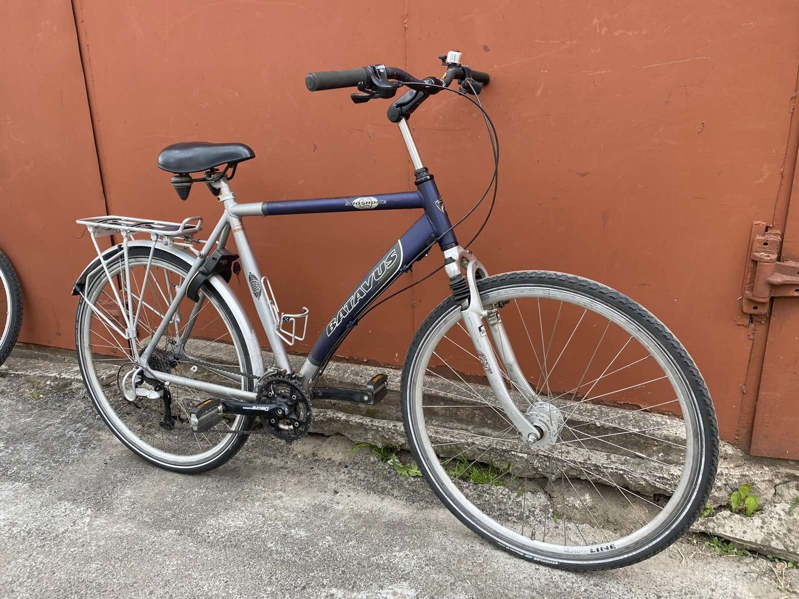 Продам б.у велосипед Batavus з Голандії  рама ALU колеса 28" Deore