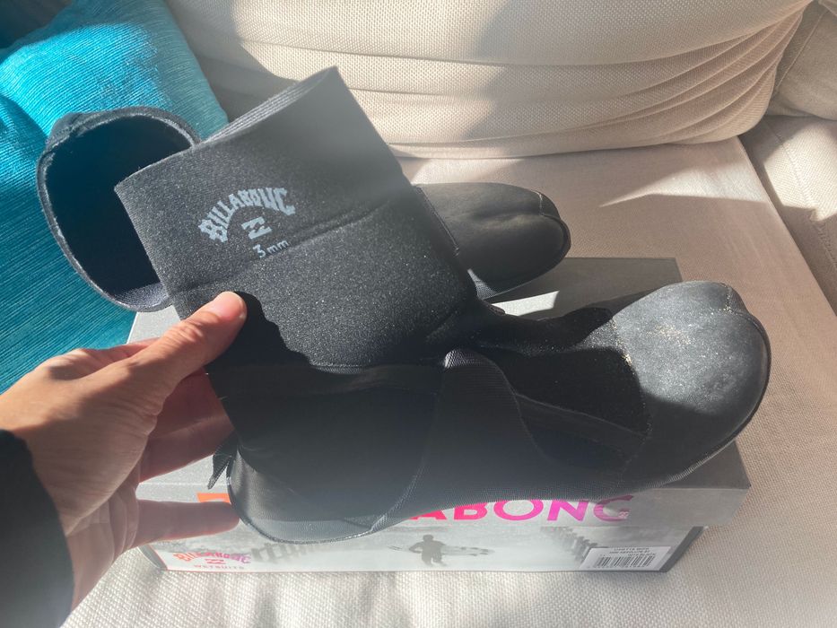 Botas de surf Billabong, tamanho 11 EUA, 10 UK, 44 Eur, SPLIT TOE
