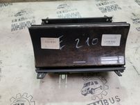 Попільничка пепельница салона MB W210 e-class