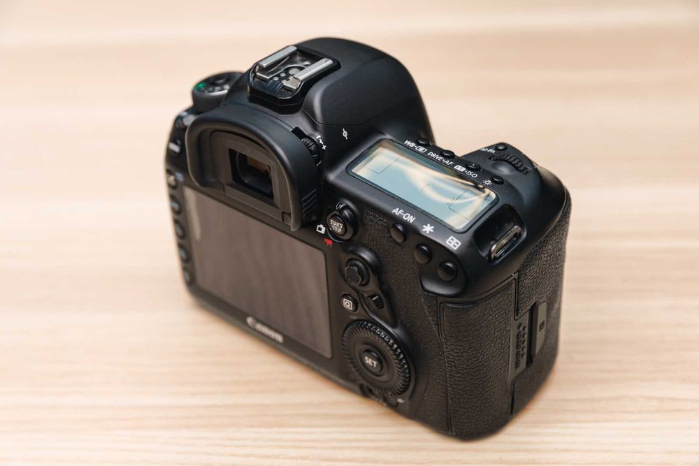 Canon 5D mark IV