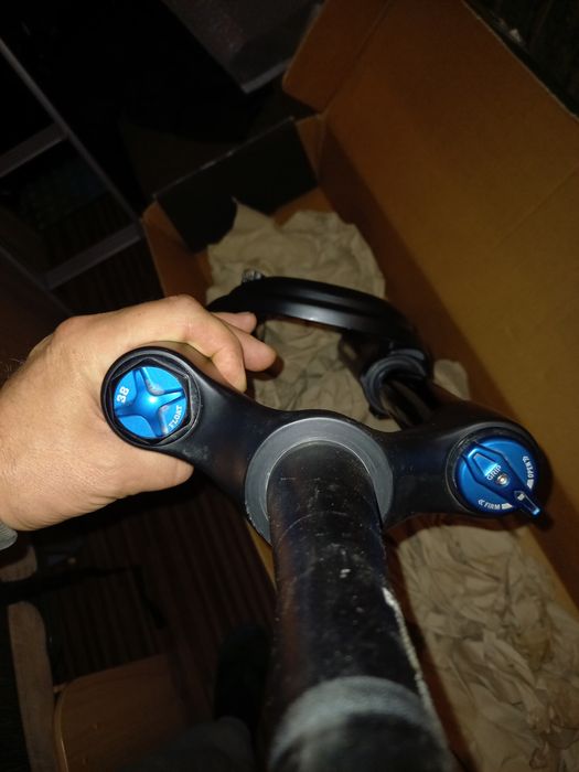 Fox 38 Performance  180mm