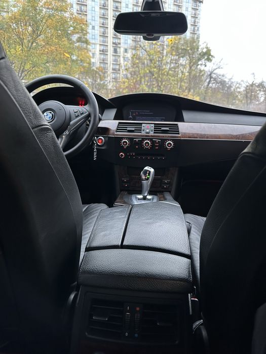 BMW 530d M-Look  рестайлинг