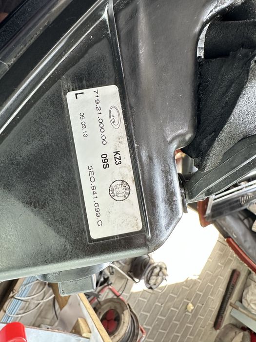 Дзеркало бічне праве ліве Шкода Октавія А7 зеркало Octavia A7 сіре