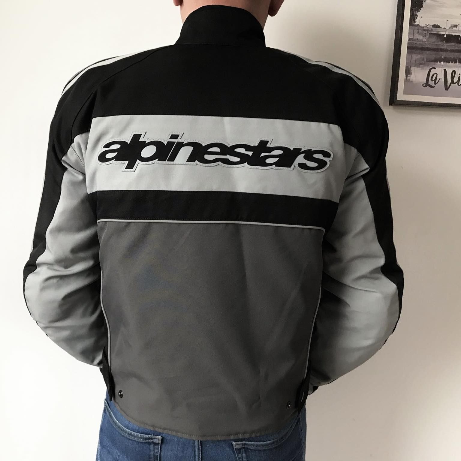 Alpinestars nowa Motocyklowa kurtka M/L
Rozmiar:L