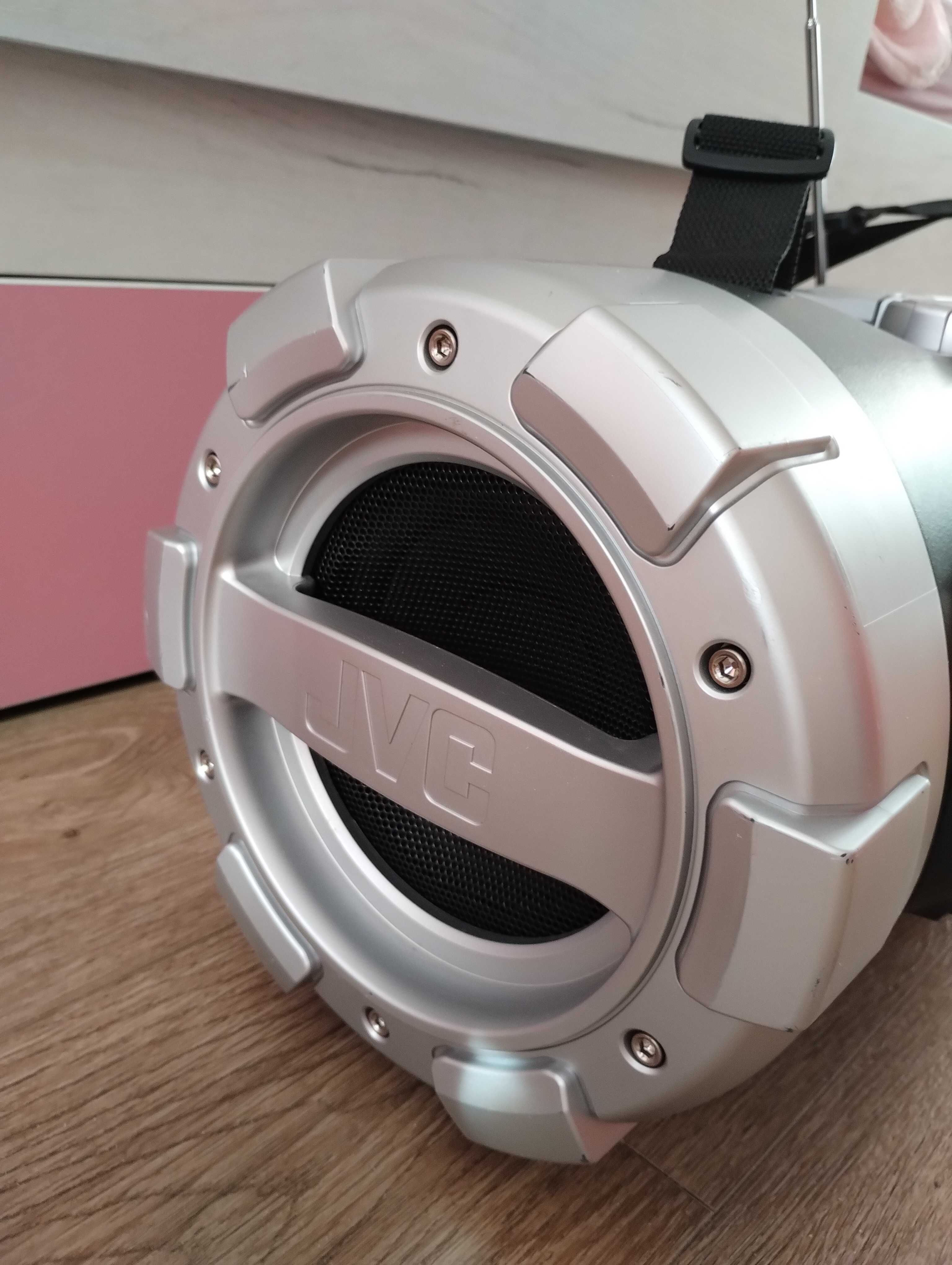 Бумбластер BoomBlaster JVC ( USB / тюнер / iPod / CD ) ЖВС