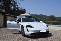 Porsche Taycan 4S