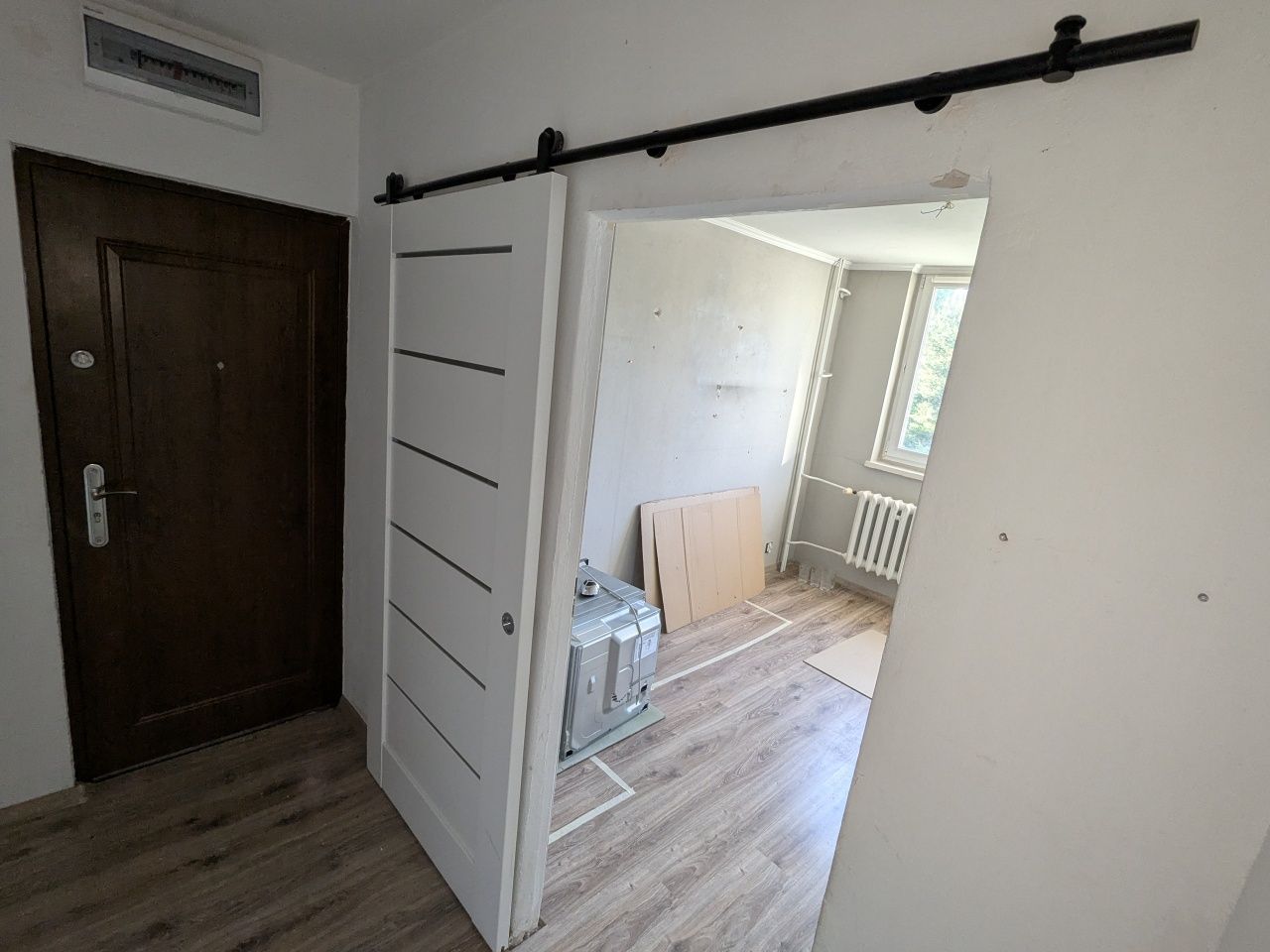 Drzwi przesuwne wewnętrzne białe