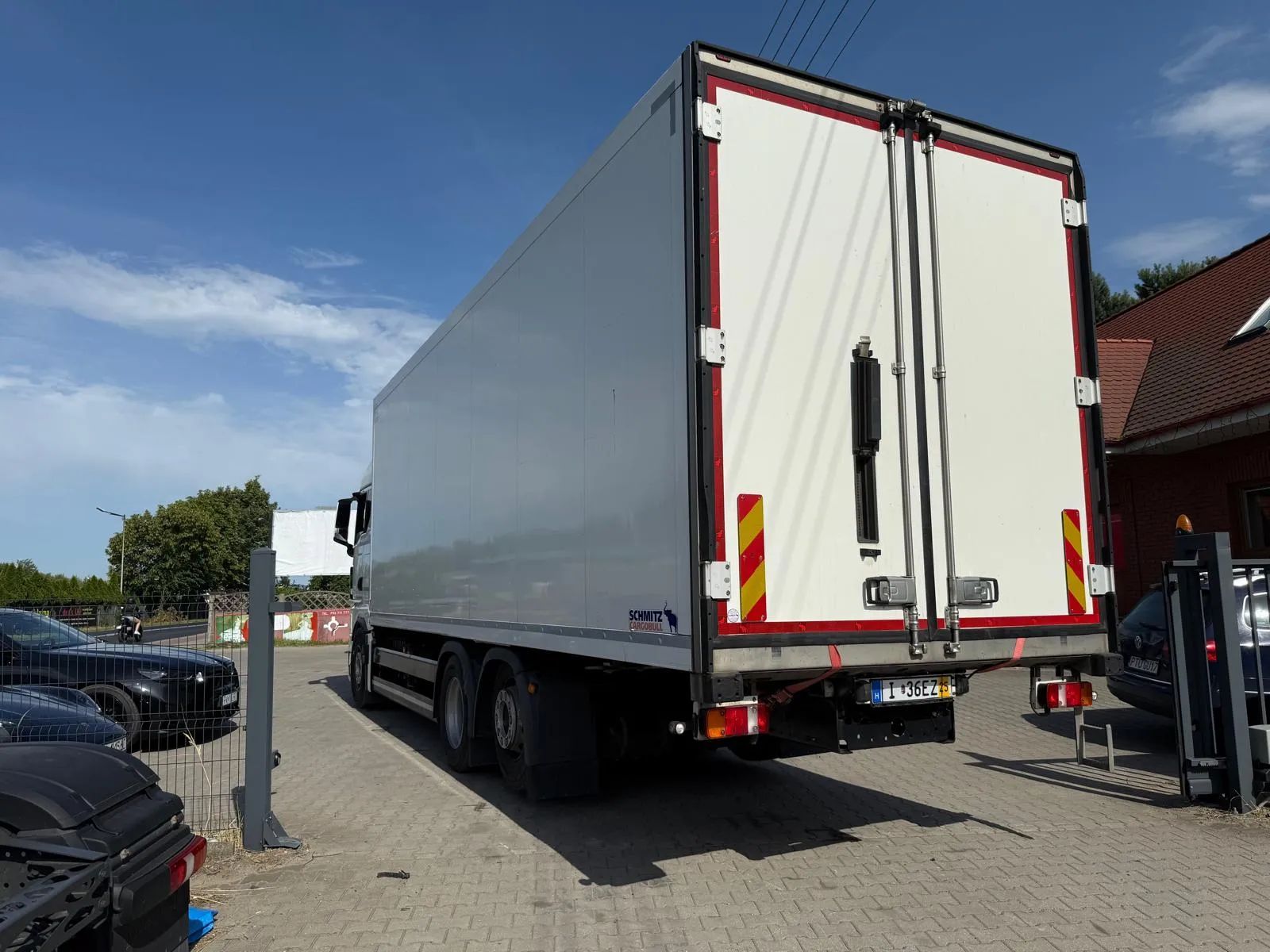 MAN TGX 26.470 // 2022r // Thermoking T800