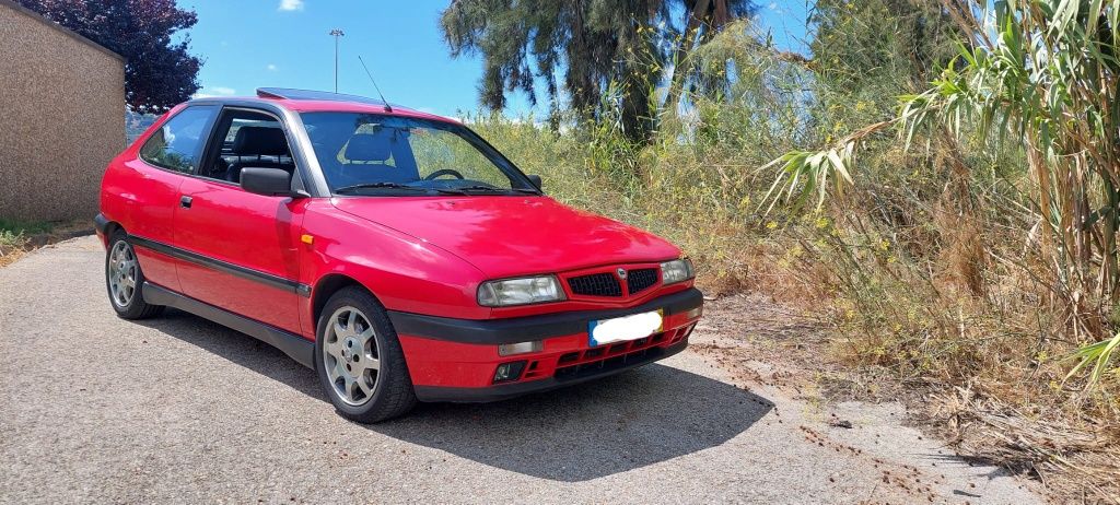 Lancia Delta HPE 1.8 16v - 130 Cvs