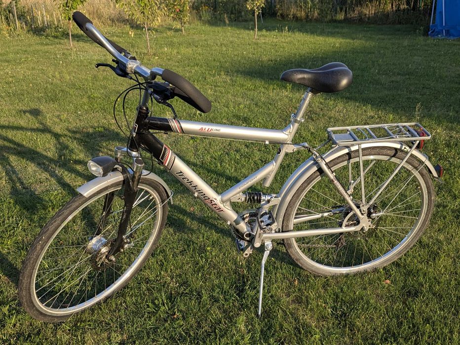 Rower Trekkingowy, aluminiowa rama, hamulce tarcze stan bardzo dobry.