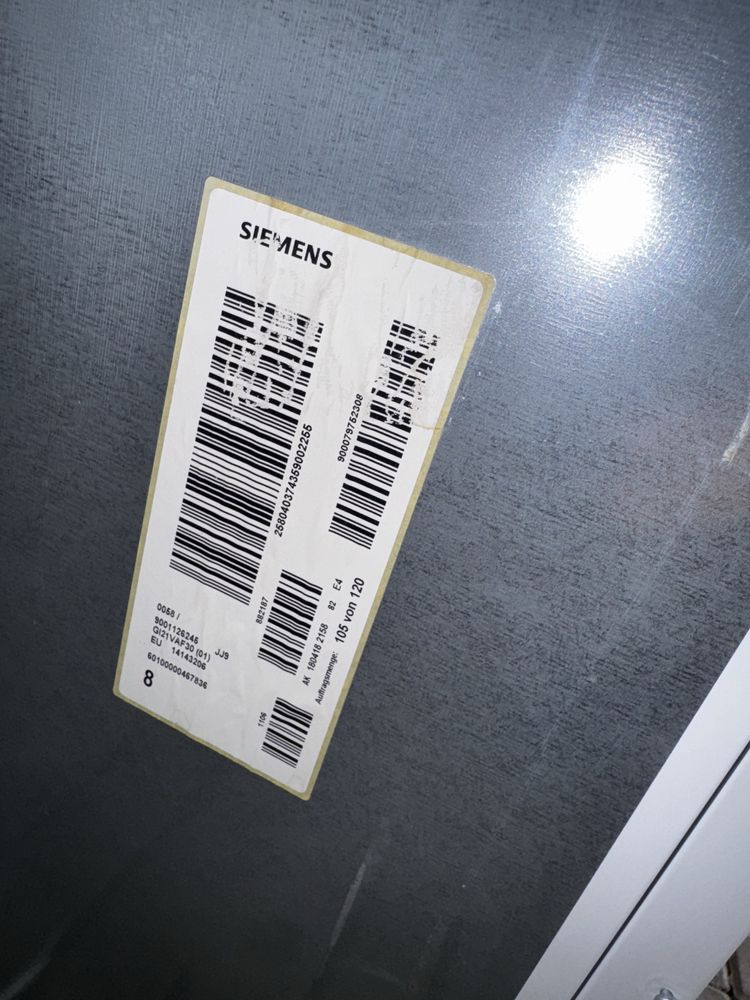 Zamrażarkę firmy Siemens  model gi21vaf30/01 A++ IQ500