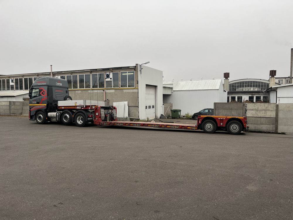 Iveco S-WAY z naczepą MAXTAILER 510 osie pendel