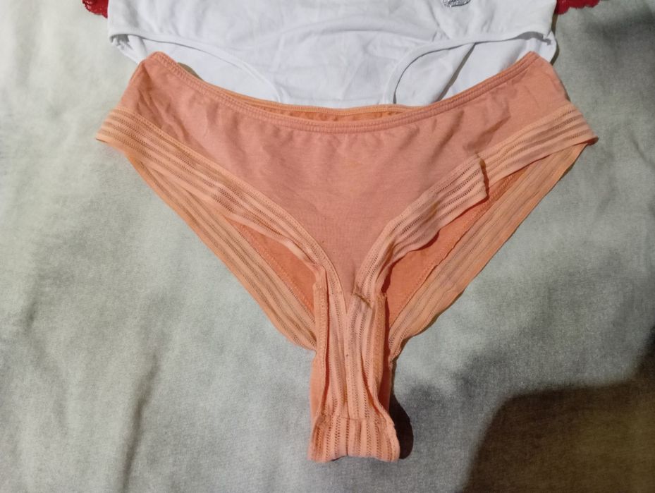 Majtki damskie rozmiar XL Cena za szt