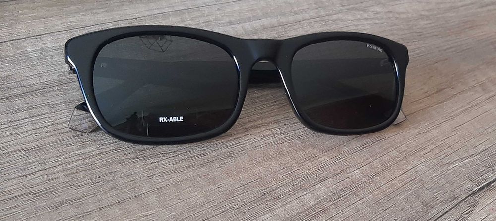 Oculos de sol Polaroid 2104